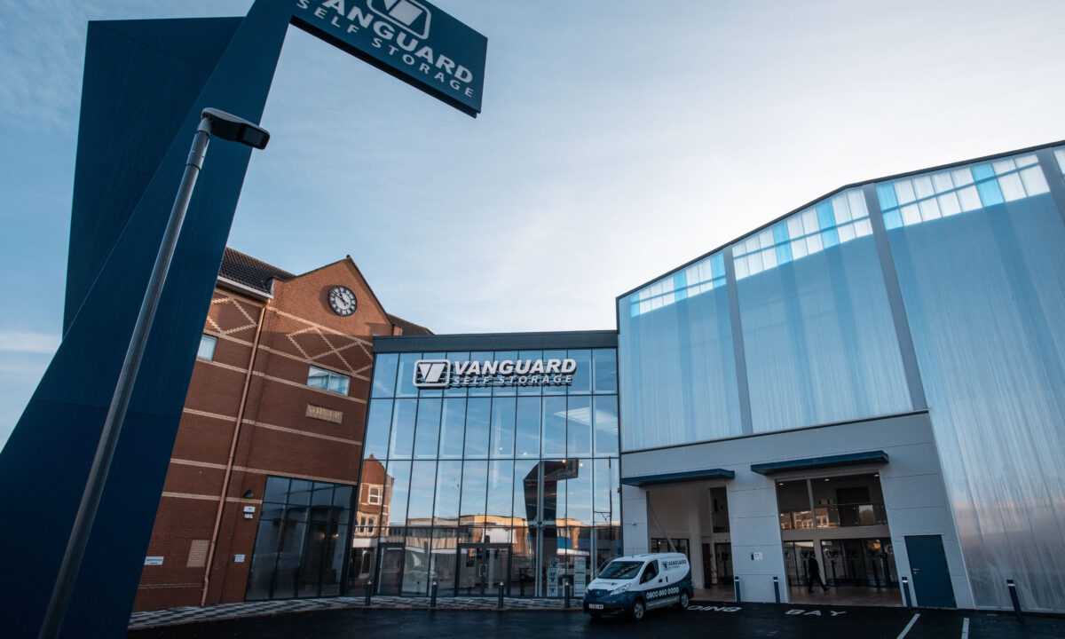 A photo showing the exterior of the Vanguard Self Storage branch in Bristol.